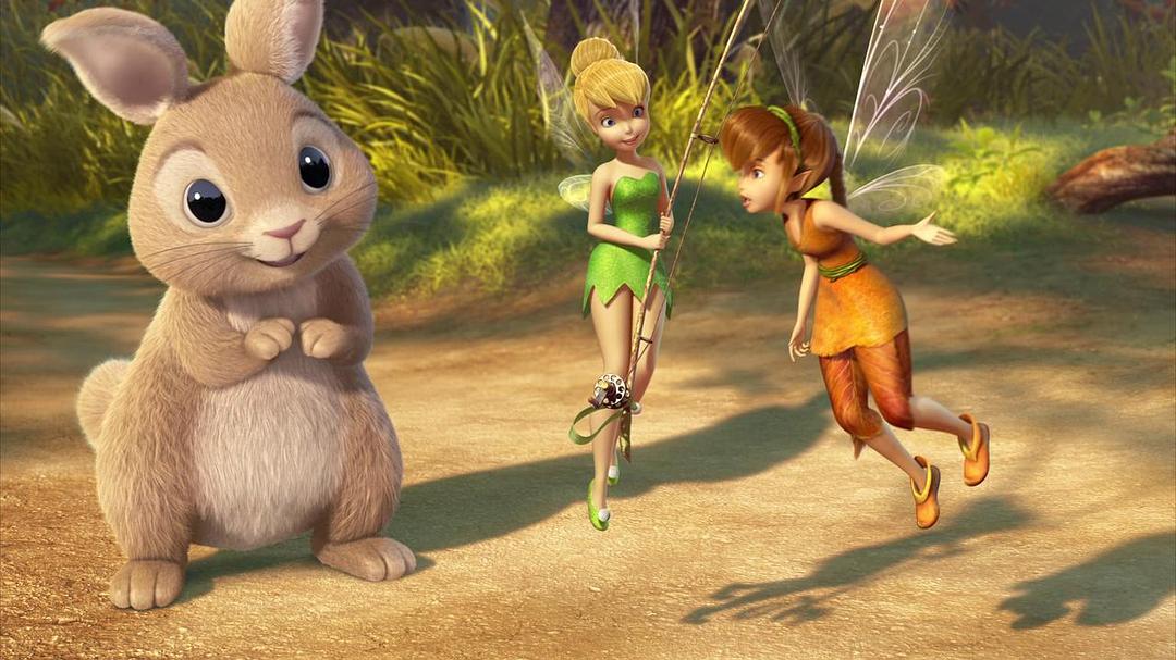 《小叮当：羽翼之谜》海报