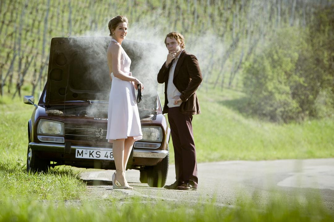 《极速风流》剧照第3张图片