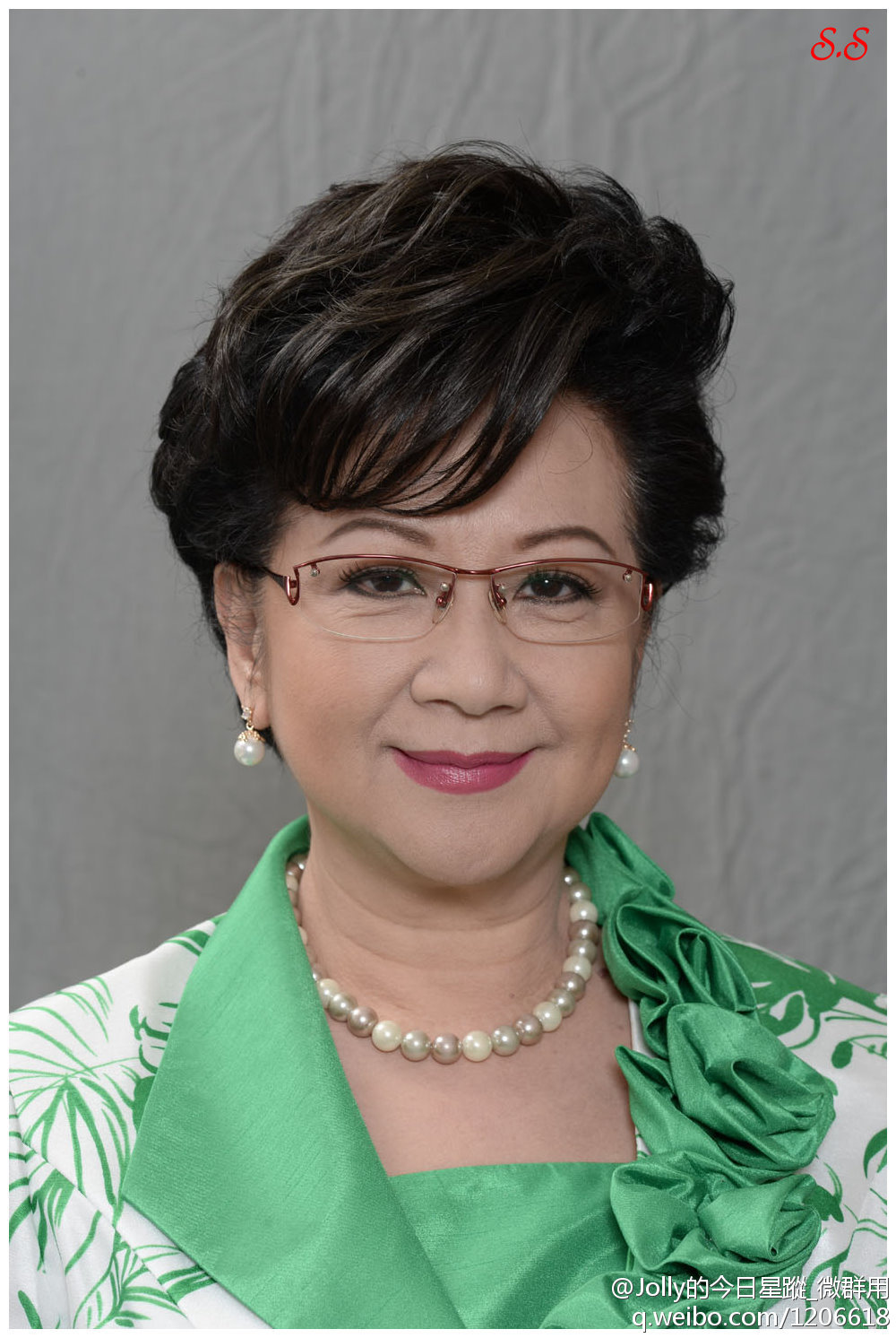 《新抱喜相逢》剧照第29张图片