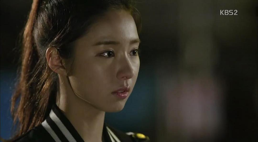 《钢铁人》剧照第47张图片