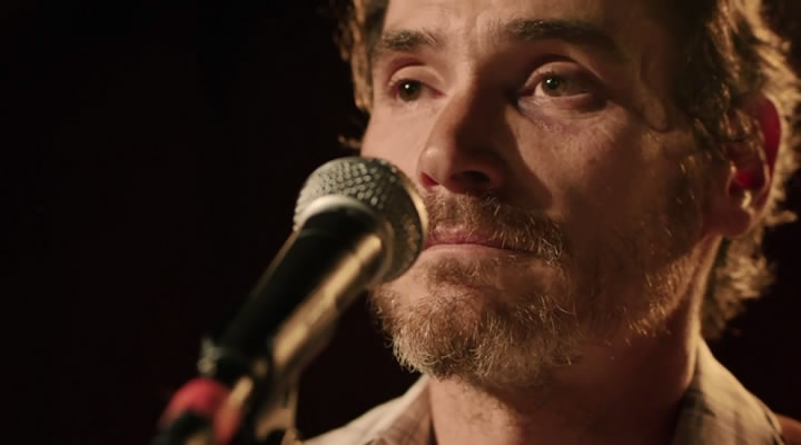 《无人引航》海报第9张图片