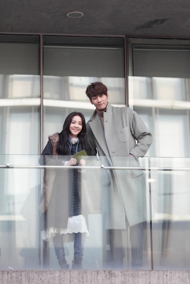 《Dr.一安》海报