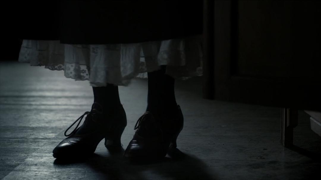 《罪恶之家》海报第32张图片