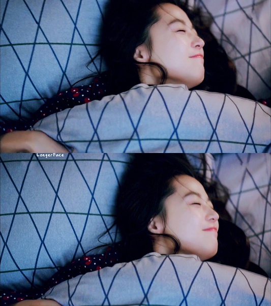 《蓝色大海的传说》海报第13张图片