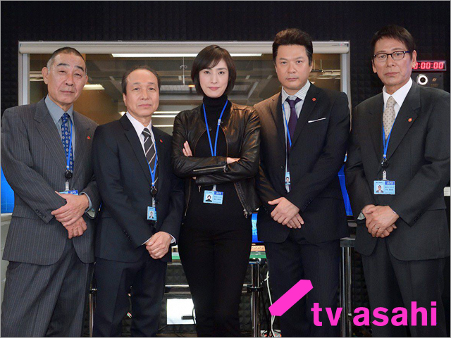 《紧急审讯室2》海报第13张图片