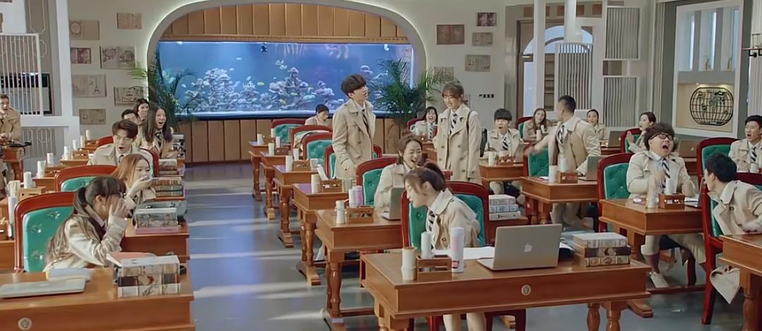 看到这样的课室无力吐...