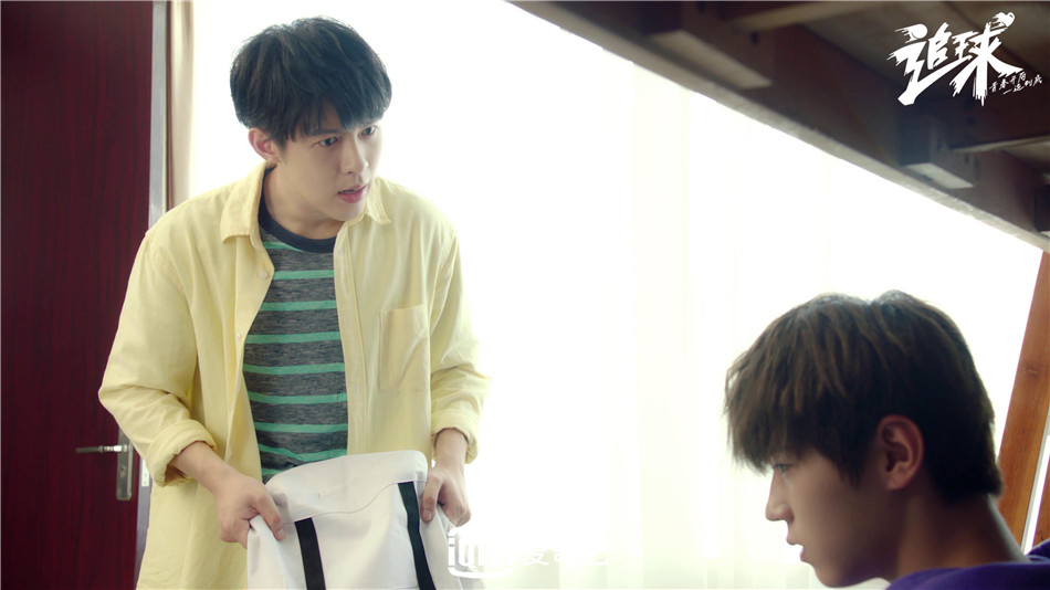 《追球》海报第24张图片