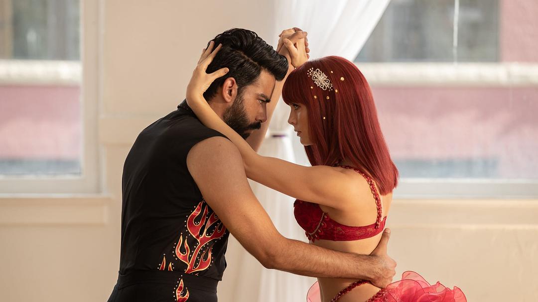 《我是僵尸第五季》海报