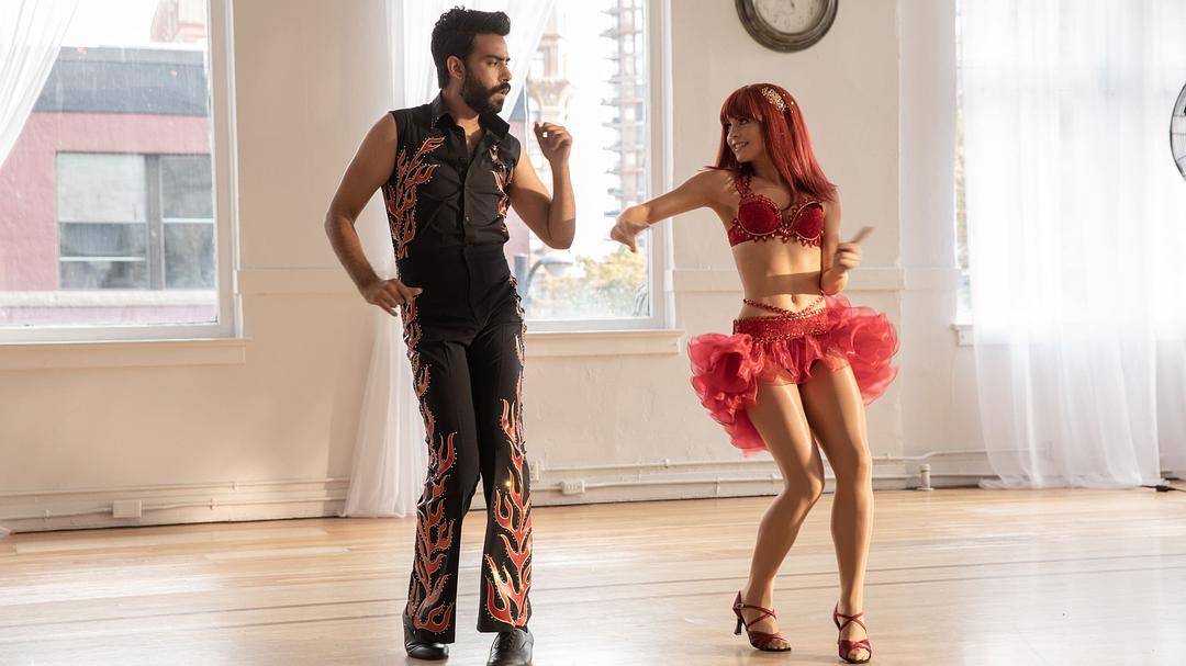 《我是僵尸第五季》海报第3张图片