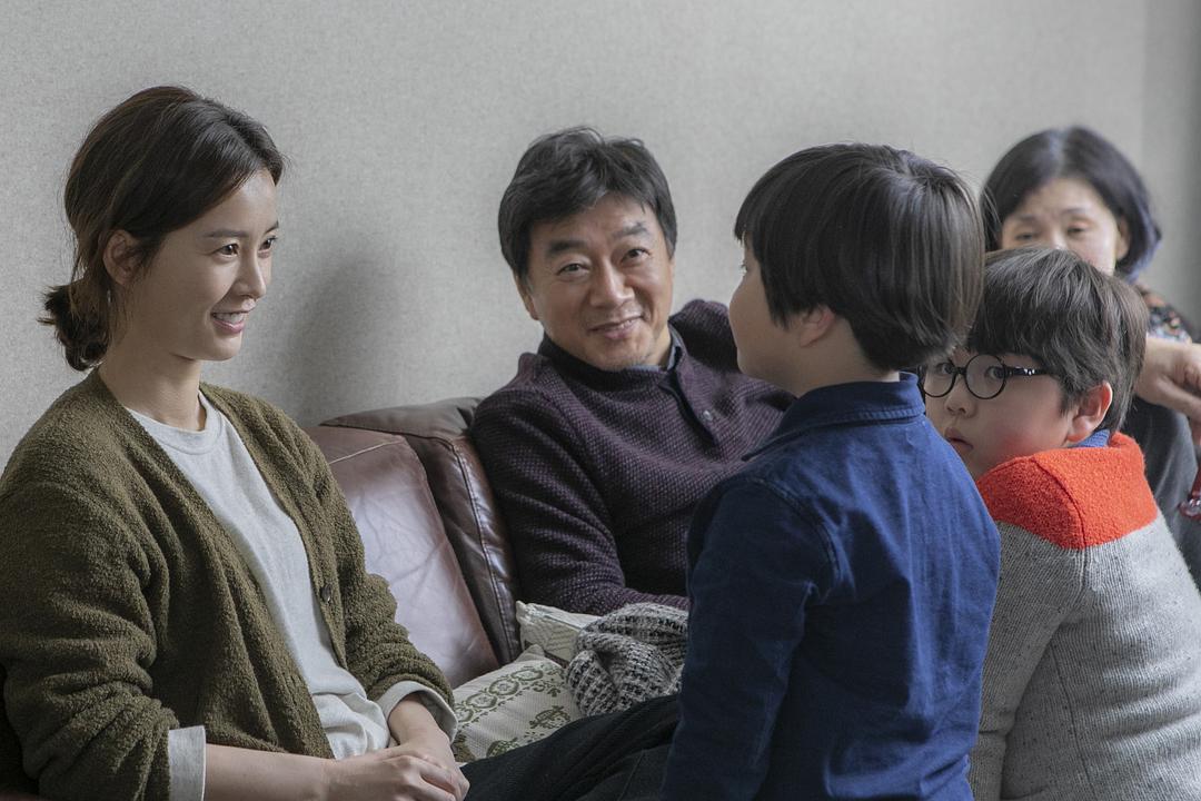 《82年生的金智英》剧照第10张图片