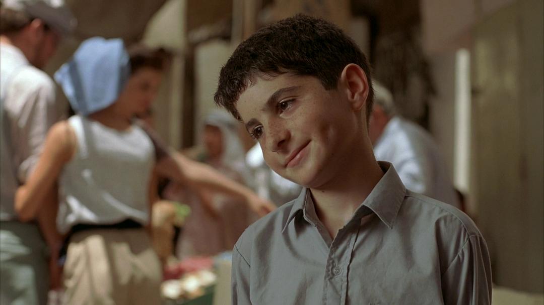 《小小的叛国者》海报第25张图片