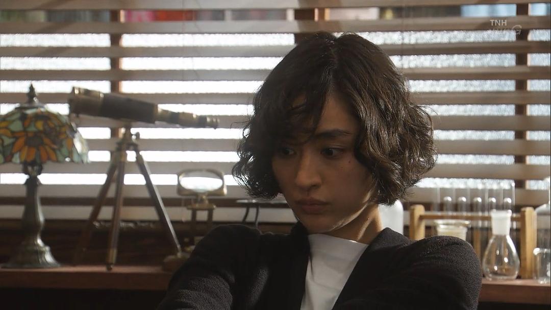 《叶村晶：世界上最不幸的侦探》海报第40张图片