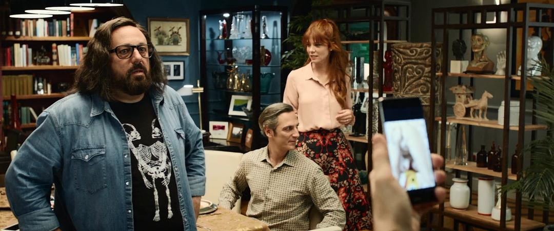 《完美陌生人(西班牙版)》剧照第4张图片 《完美陌生人(西班牙版)》剧照第4张图片