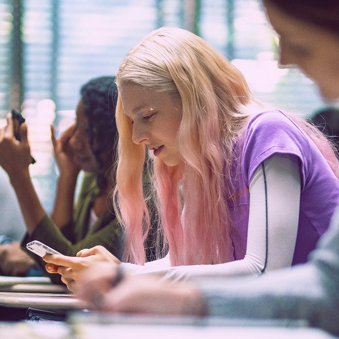 《亢奋第一季》剧照第11张图片 《亢奋第一季》剧照第11张图片