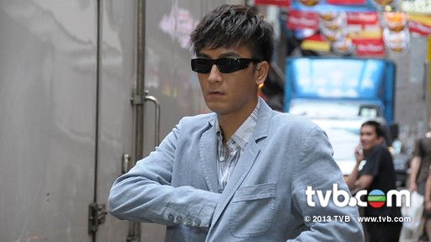 《恋爱季节》海报第4张图片