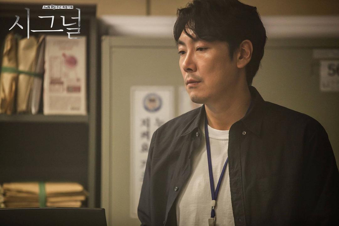 《信号》海报第3张图片