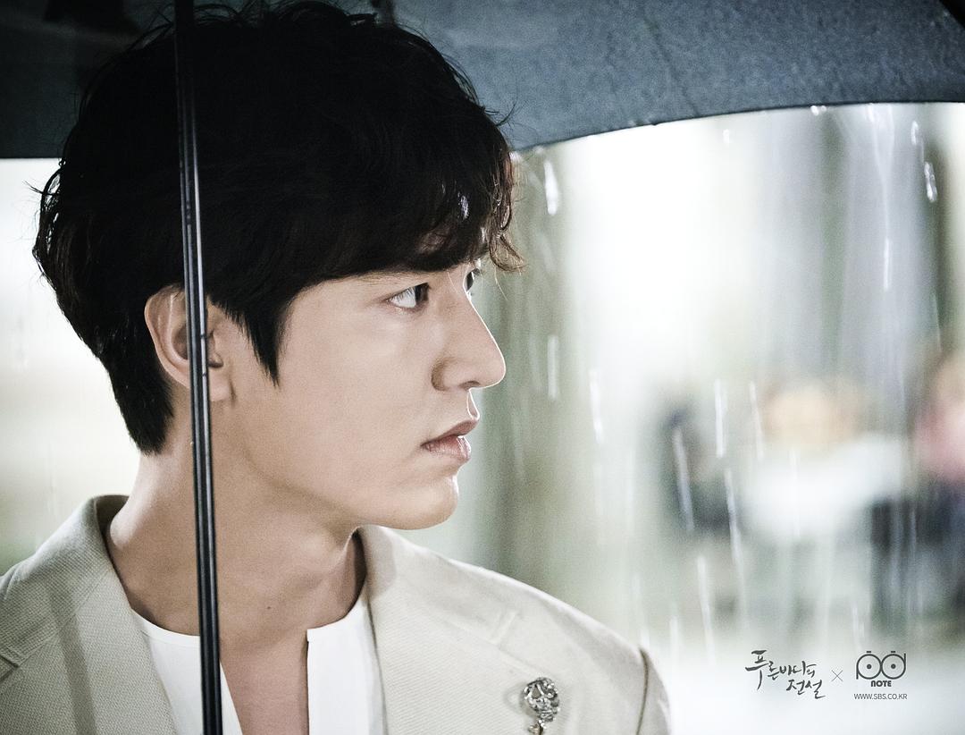 《蓝色大海的传说》海报第59张图片