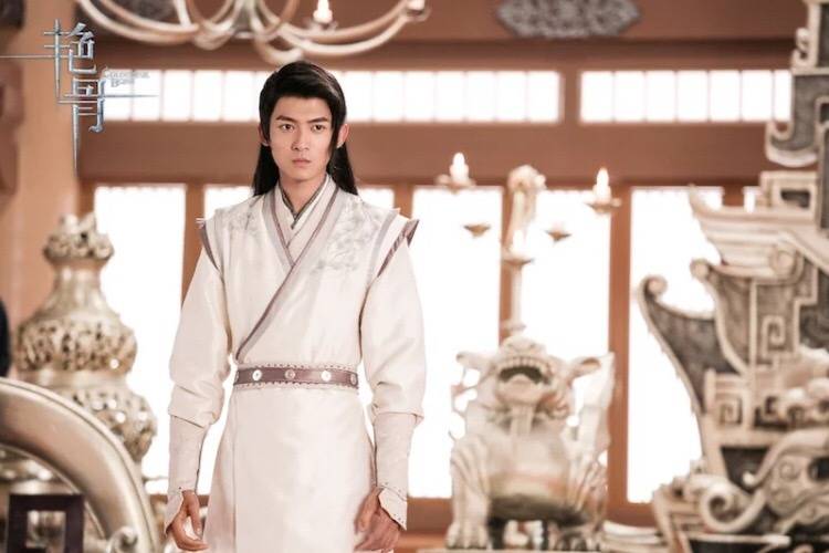 《艳骨》剧照第53张图片 《艳骨》剧照第53张图片