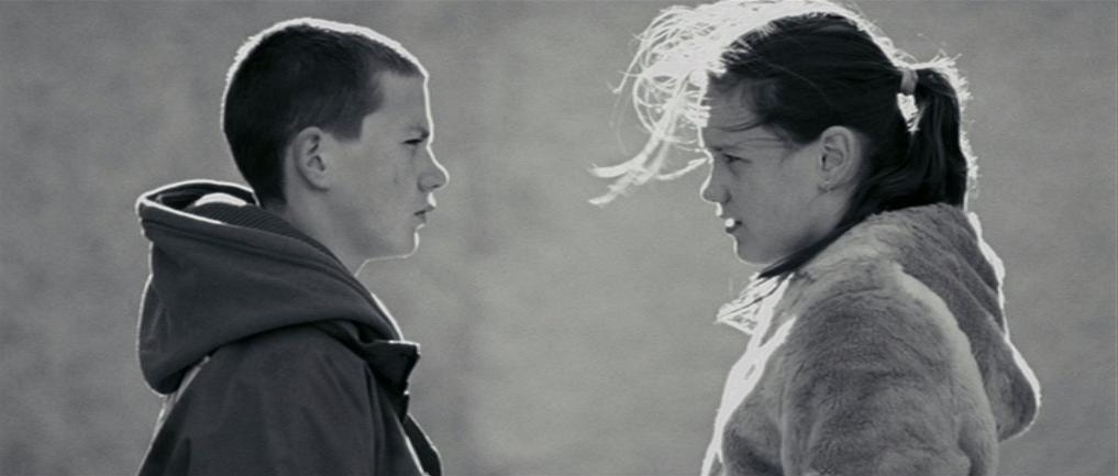 《吻》海报第17张图片 《吻》海报第17张图片