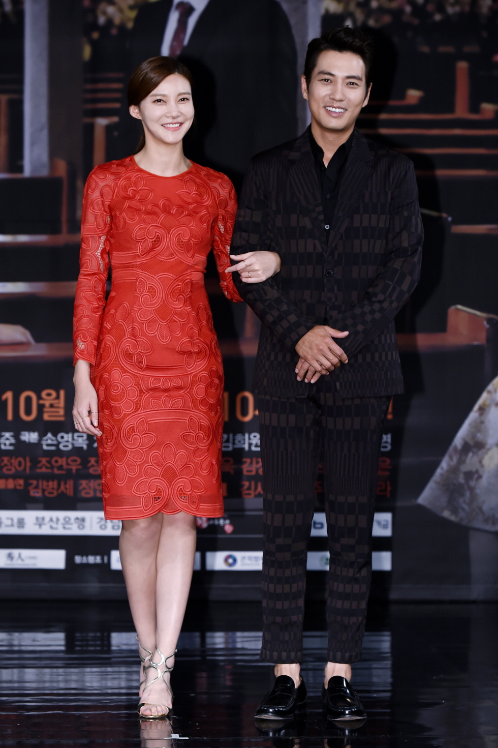 《华丽的诱惑》海报第27张图片 《华丽的诱惑》海报第27张图片